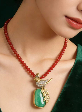 中古风红玛瑙串珠链宝石镶嵌灵鸟吊坠绿石设计胸针高级毛衣链两用