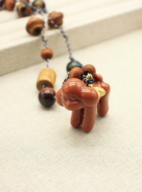 新款木珠项链手工打结檀木毛衣链小狗吊坠小众设计高级感首饰品