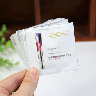 欧莱雅紫熨斗淡纹眼霜专柜小样