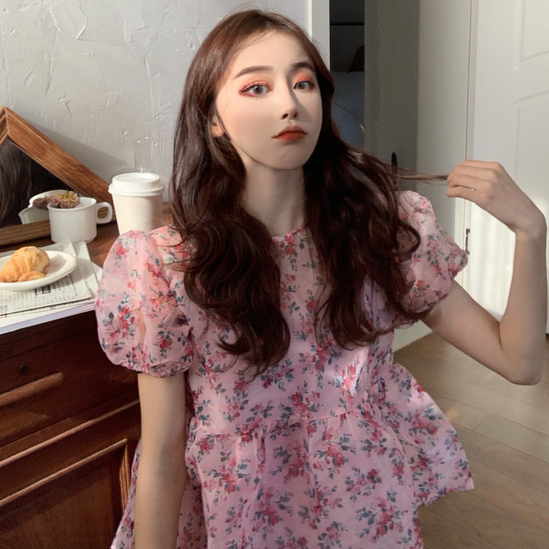 實拍實價 仙女小衫泡泡袖碎花＋吊帶內搭兩件套女