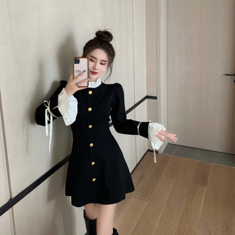 Real shot real price ~ show thin one / black and white stitching waist show thin skin covered petal collar dress