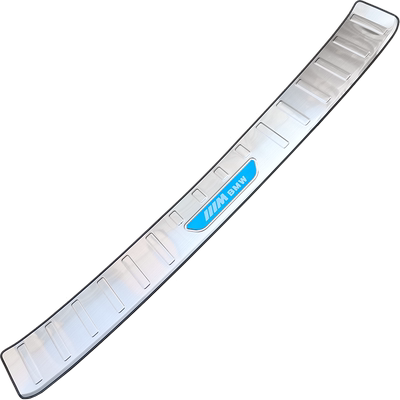 适用新7系后备箱护板后杠亮条