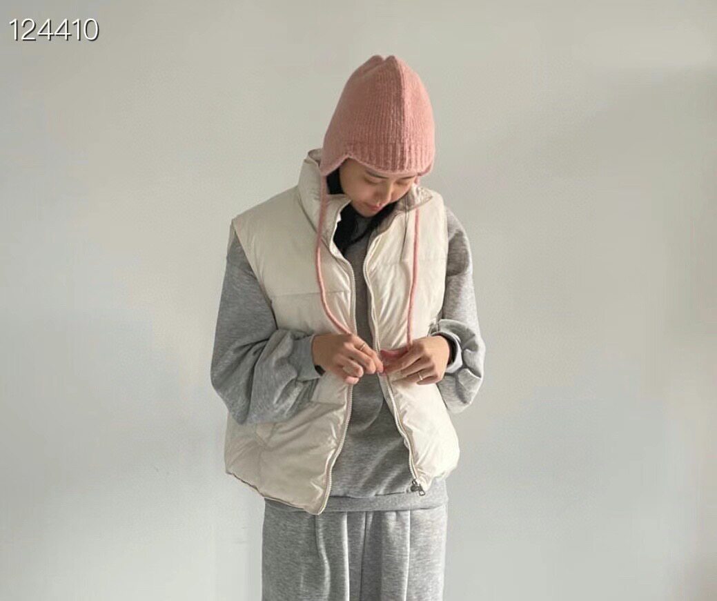 韩国东大门代购秋冬带帽檐防风带可卷边可爱保暖针织毛线帽护耳帽