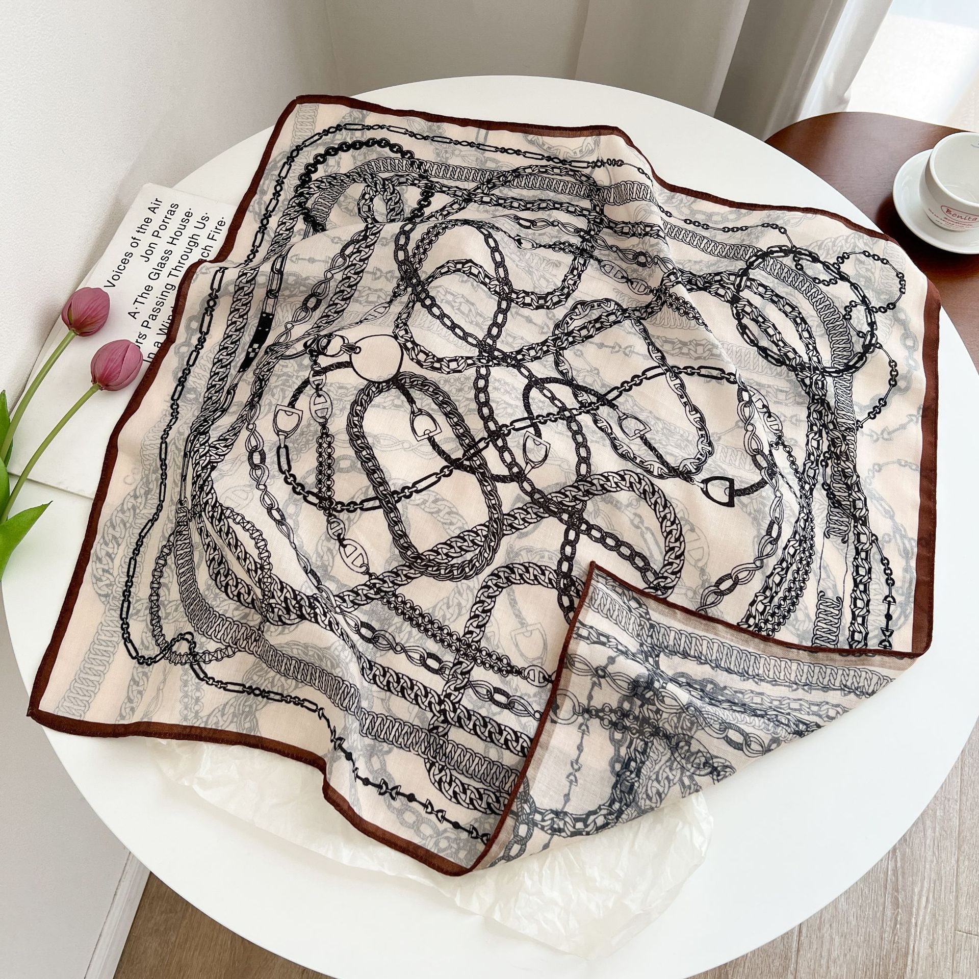 新款丝绒丝巾6565cm方巾时尚通勤双面丝绒丝巾多色拼接厂家直销