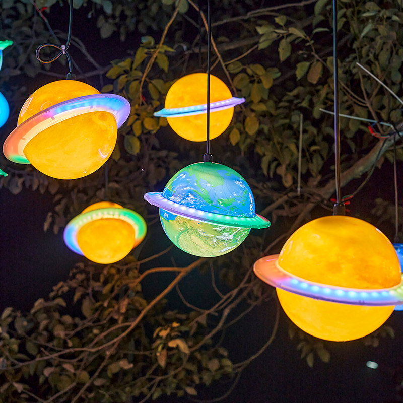 网红流浪星球灯吊灯星空装饰灯景观防水发光圆球地球灯行星月球灯