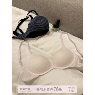 馨帮帮Bra 舒适透气上托防下垂文胸罩 深V无痕小胸聚拢内衣女夏季