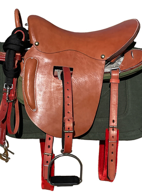 厂家直销马鞍子全套马鞍整套扶手牛皮鞍 游客鞍大小马鞍马具军鞍