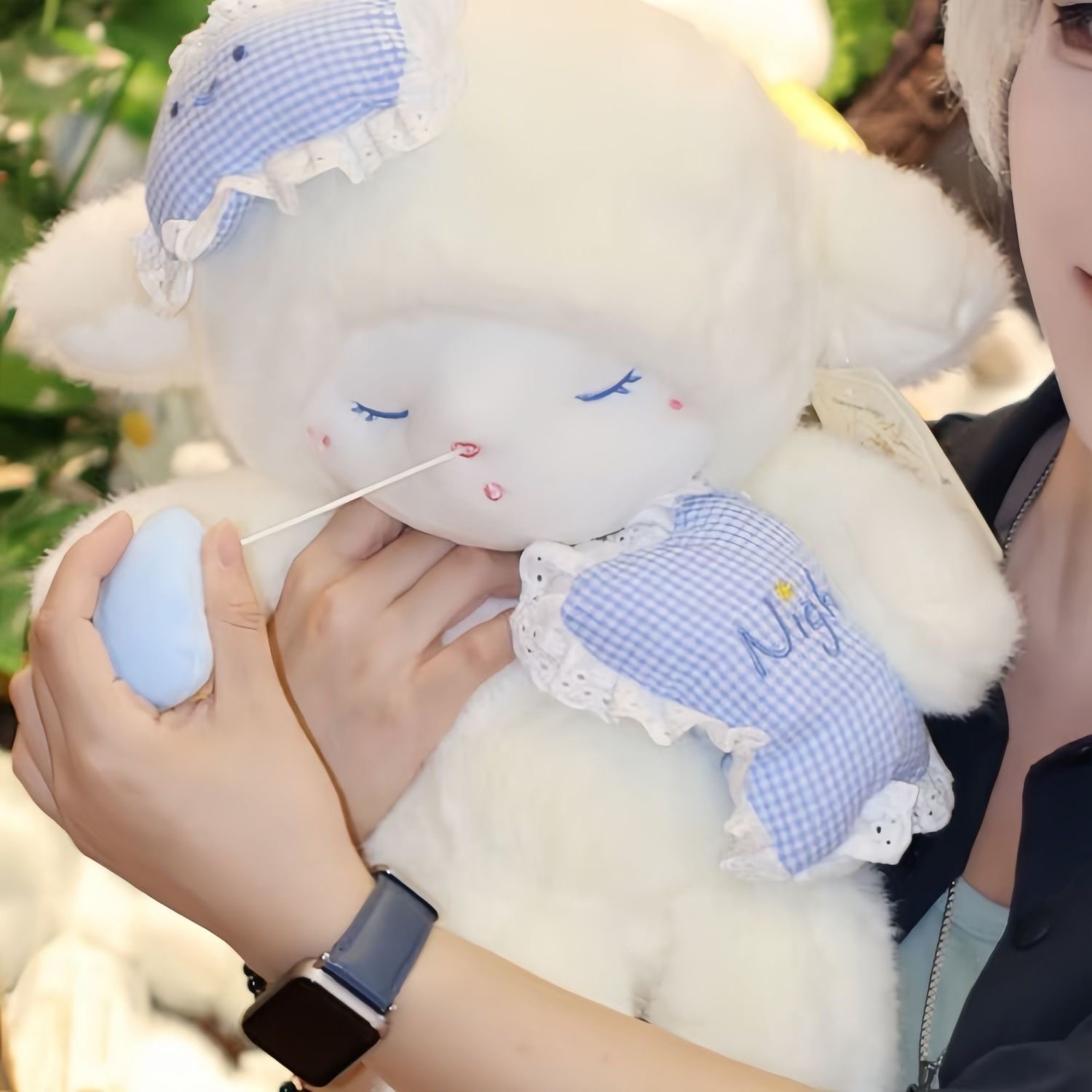 可爱鼻涕小羊玩偶毛绒玩具