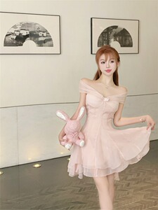 实拍 温柔气质飘逸感挂脖抹胸裙女印花仙女裙三种穿法
