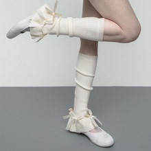 SS2L秋冬芭蕾少女风花苞可爱蝴蝶结喇叭口显瘦针织袜套女堆堆袜