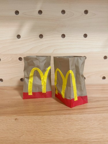 麦当劳纸袋造型笔筒创意礼物