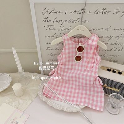 女宝宝童装夏季穿搭法式粉白格纯棉布收腰镂空设计款背心连衣裙子