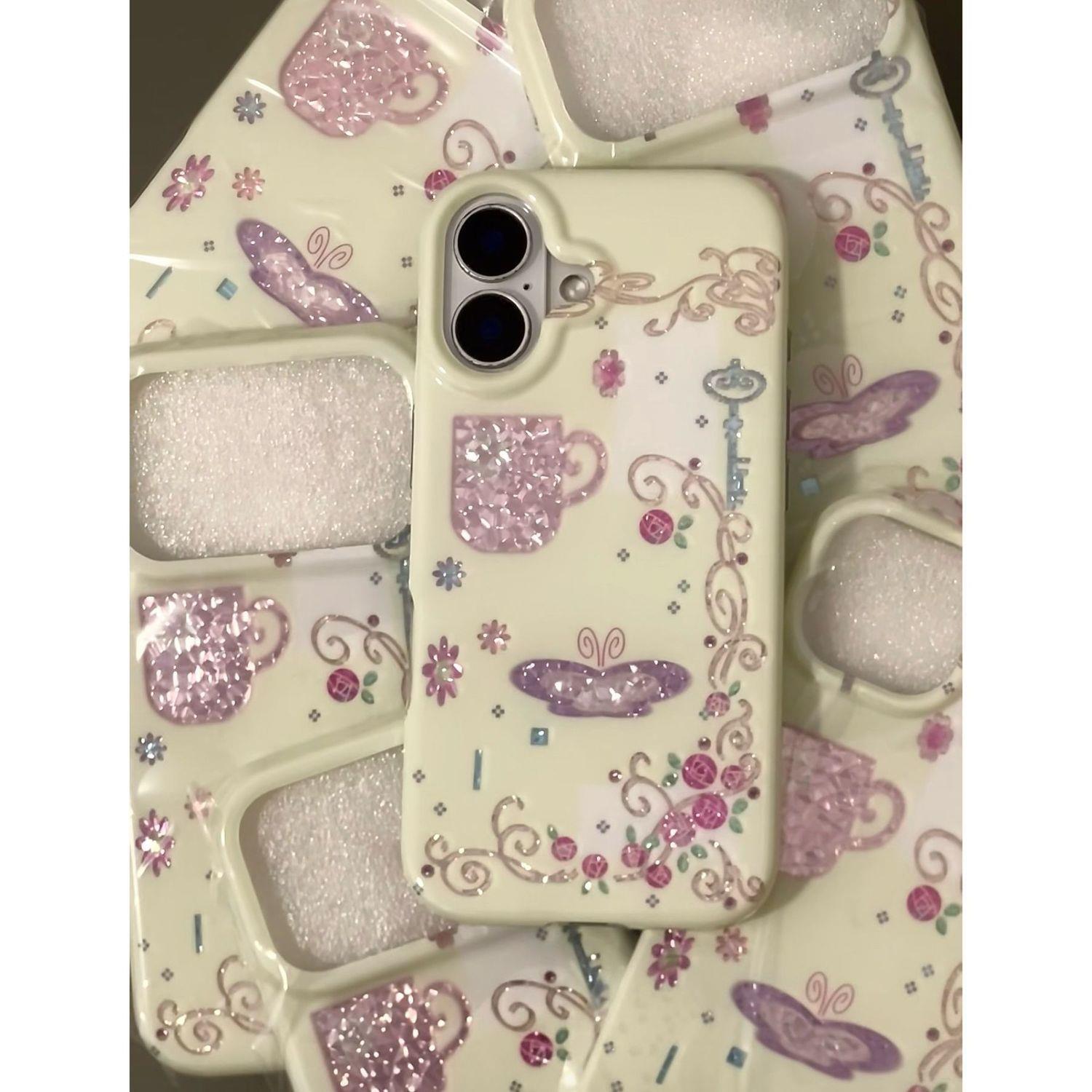 梦幻唯美钻石纹茶杯蝴蝶花藤适用苹果17promax手机壳iphone17新款16保护套15女款16pro全包防摔14/13