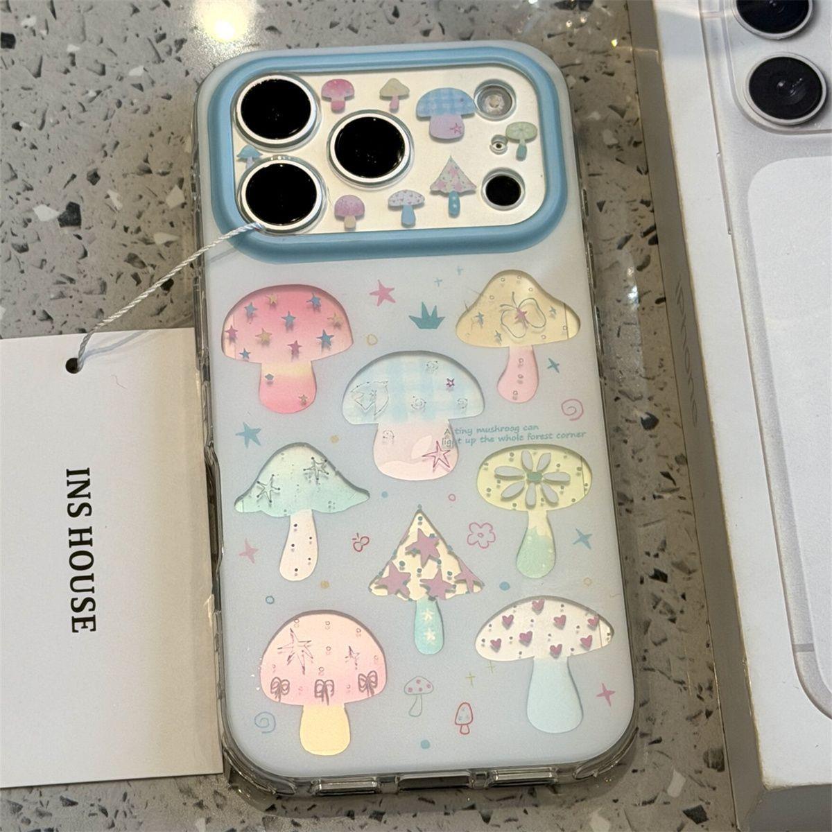 ins趣味镂空蘑菇适用苹果17手机壳iPhone17Promax新款16高级感15保护套硅胶14防摔全包镜头女款磨砂软壳超薄p