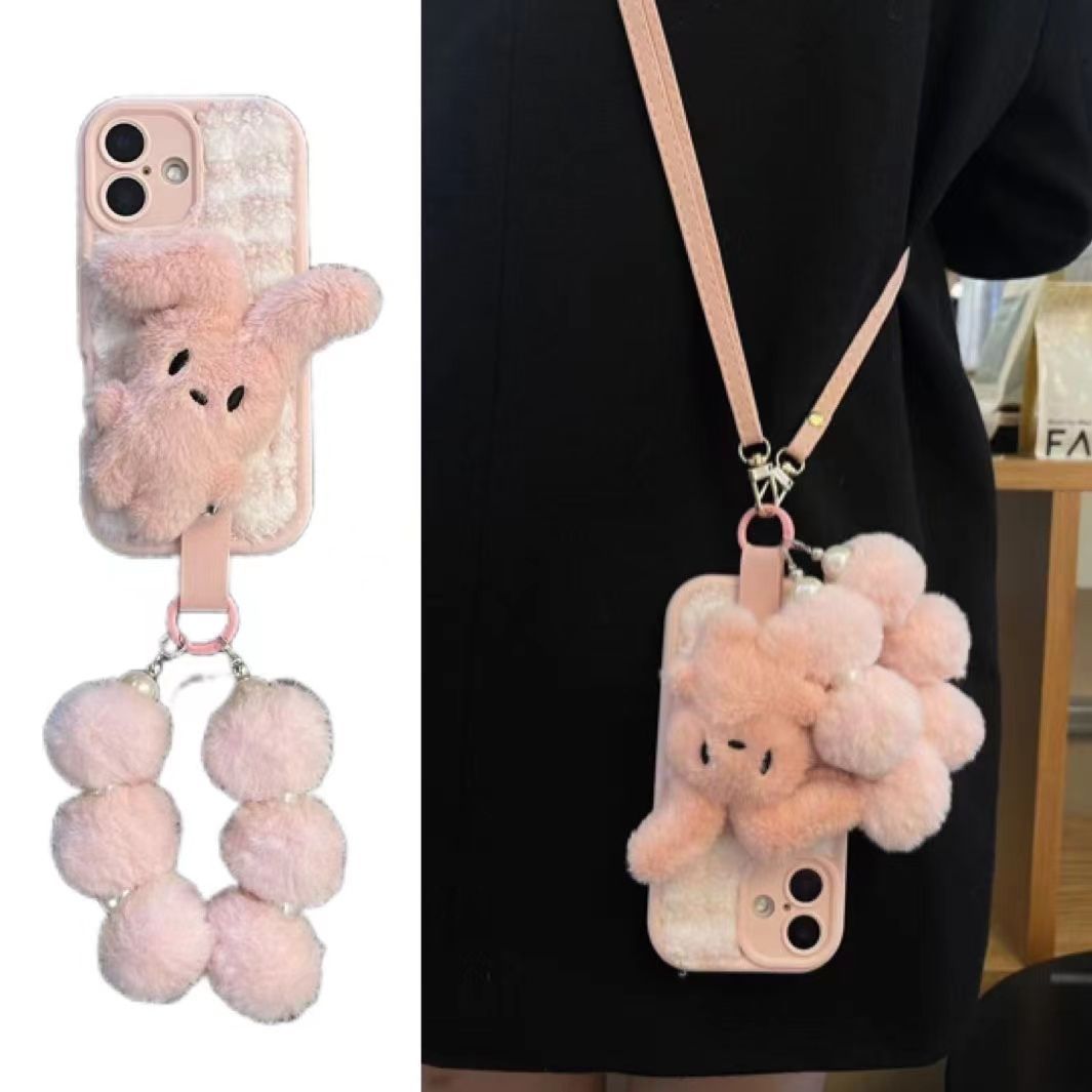 秋冬ins毛绒粉折耳朵兔子公仔手腕圈适用于苹果16手机壳14iphone15promax斜跨皮绳12软套11全包13新款XS