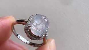 天然缅甸翡翠戒指，18k冰貔貅女戒 裸石10.5-8.2圈口13