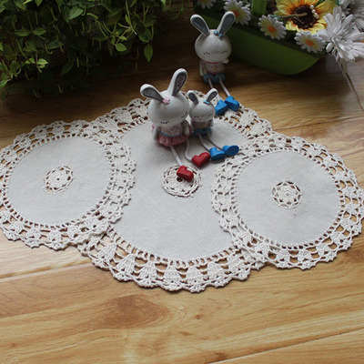 原单钩花饰物简约现代风隔热垫