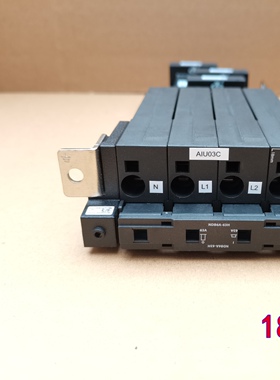 全新原包华为AIU03C交流输入380V空开63A/4P模块化插拔断路器