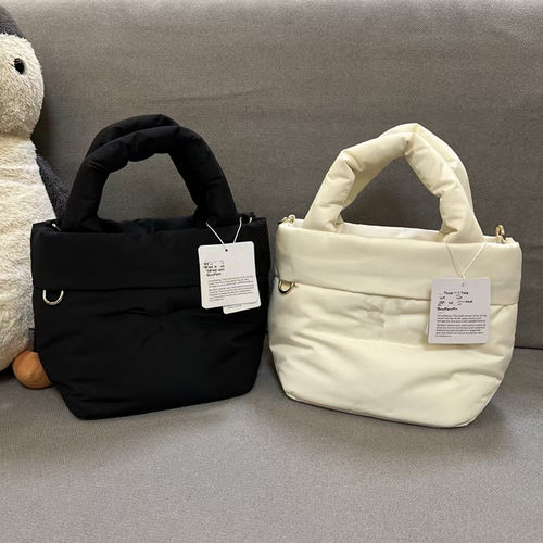 多功能轻便运动健身潮流斜跨小包