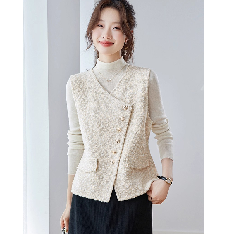 2025新款早秋外穿独特漂亮叠穿马甲女时髦洋气巨好看的开衫小外搭