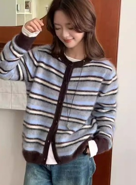 【小李不讲李呀】秋冬保暖羊绒羊毛条纹撞色圆领开衫A25803