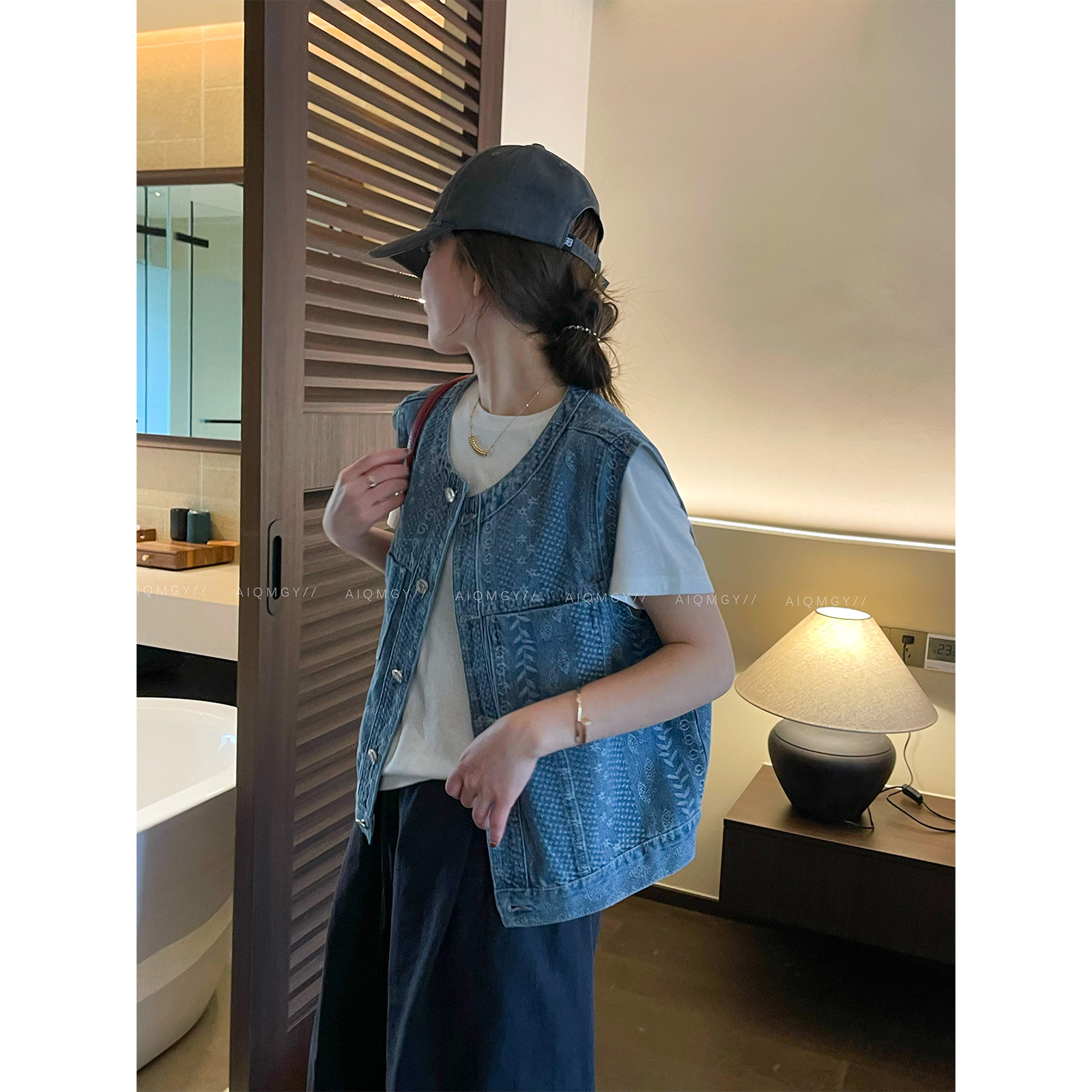 爱情魔鬼鱼 蓝色圆领牛仔马甲外套女2026年春季新款百搭外穿上衣