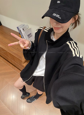 爱情魔鬼鱼条纹运动休闲外套女