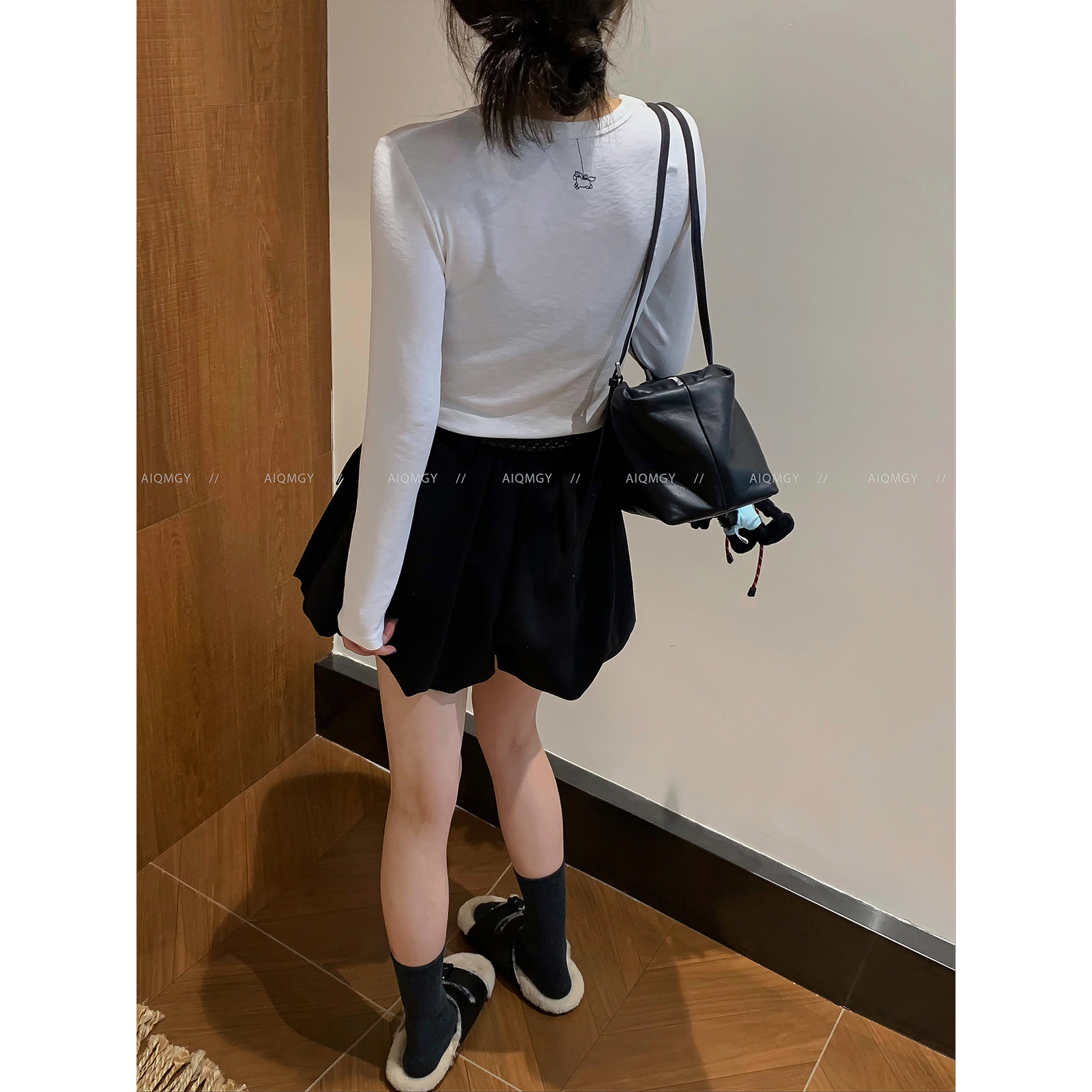 爱情魔鬼鱼 长袖圆领修身T恤女2026秋季新款通勤简约百搭体恤上衣