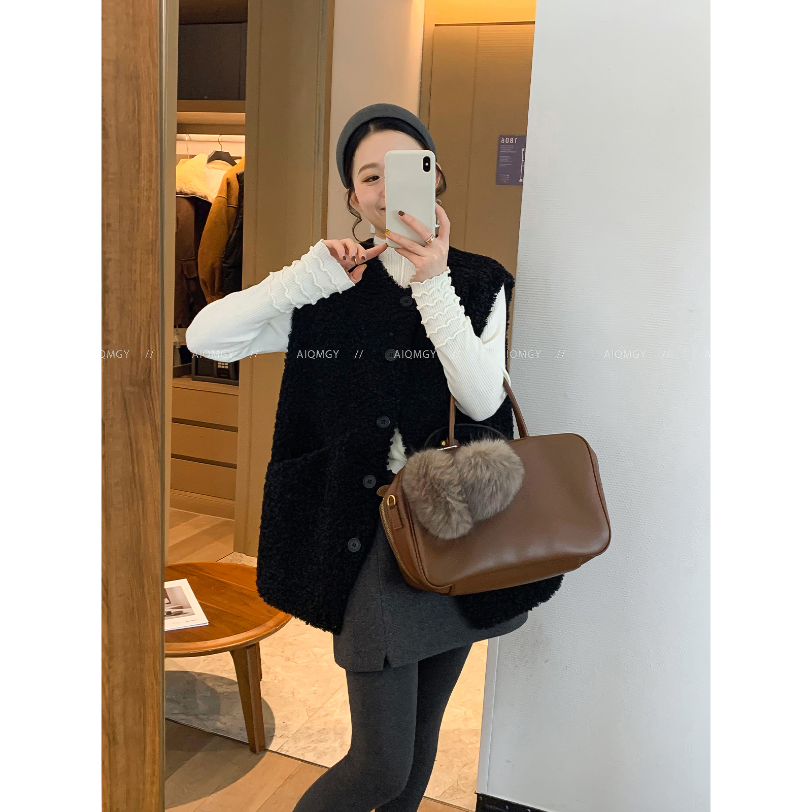 爱情魔鬼鱼羊羔毛开衫马甲女