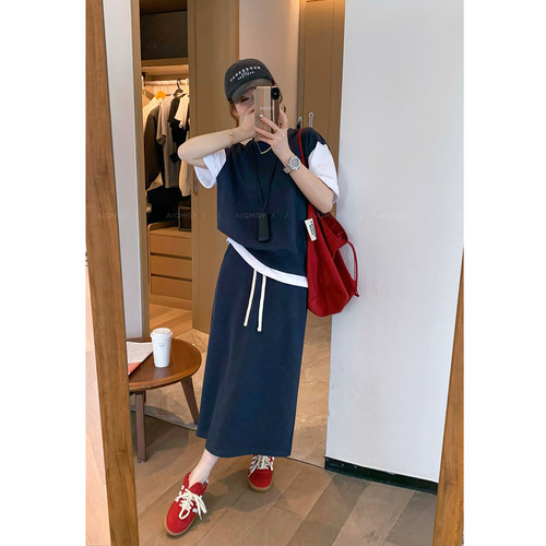 爱情魔鬼鱼 时尚套装女2026春季新款拼接T恤上衣长裙半身裙两件套