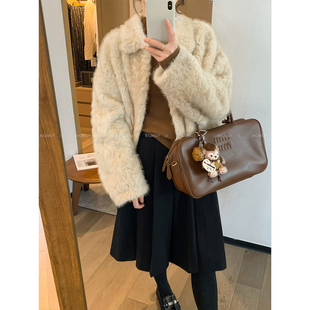 爱情魔鬼鱼 奶茶色高级感翻领仿貂绒外套女2025冬季保暖毛绒大衣