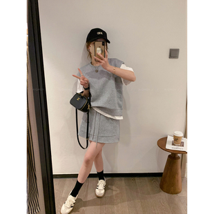 爱情魔鬼鱼 灰色两件套装女2026夏季新款短袖假两件上衣卫裙短裙
