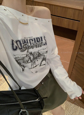 爱情魔鬼鱼长袖斜领露肩印花T恤