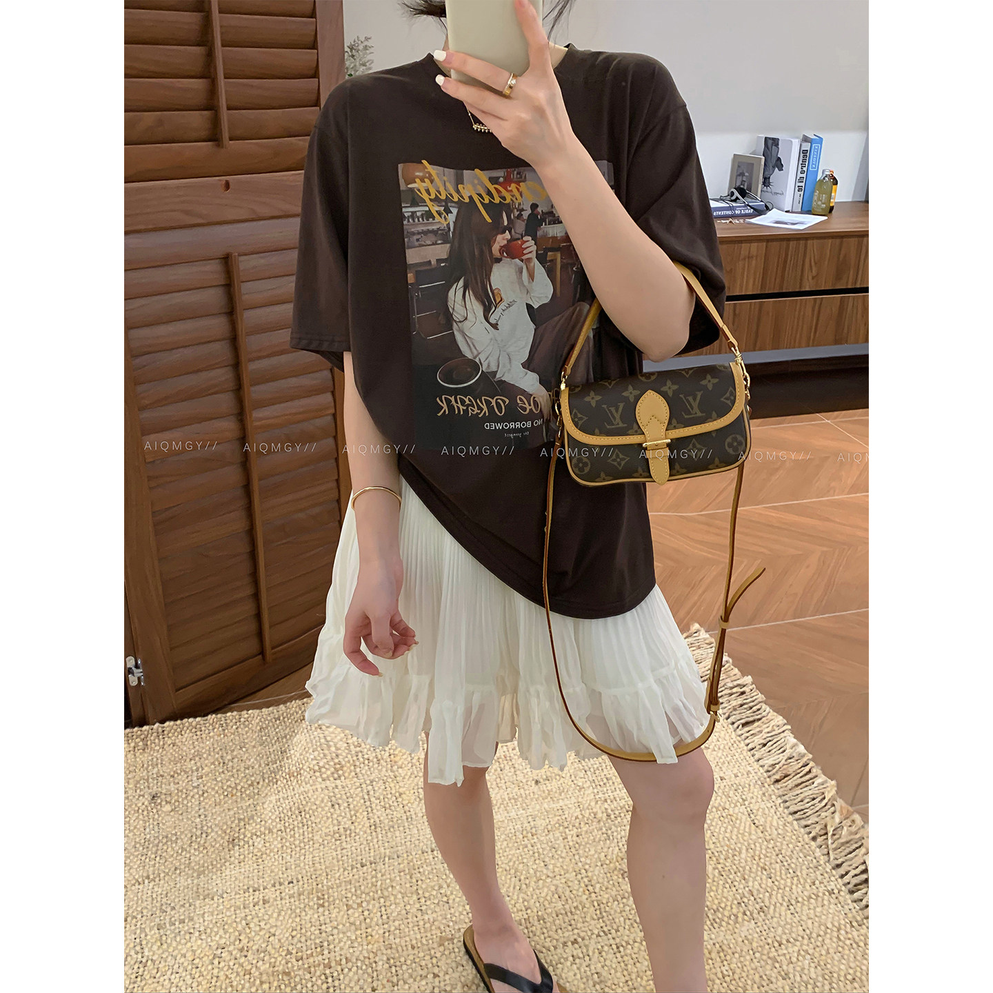 爱情魔鬼鱼 白色圆领短袖字母印花T恤女2026夏季新款宽松显瘦上衣