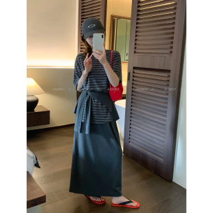 爱情魔鬼鱼 休闲套装女2026夏季新款披肩条纹T恤半身裙长裙两件套