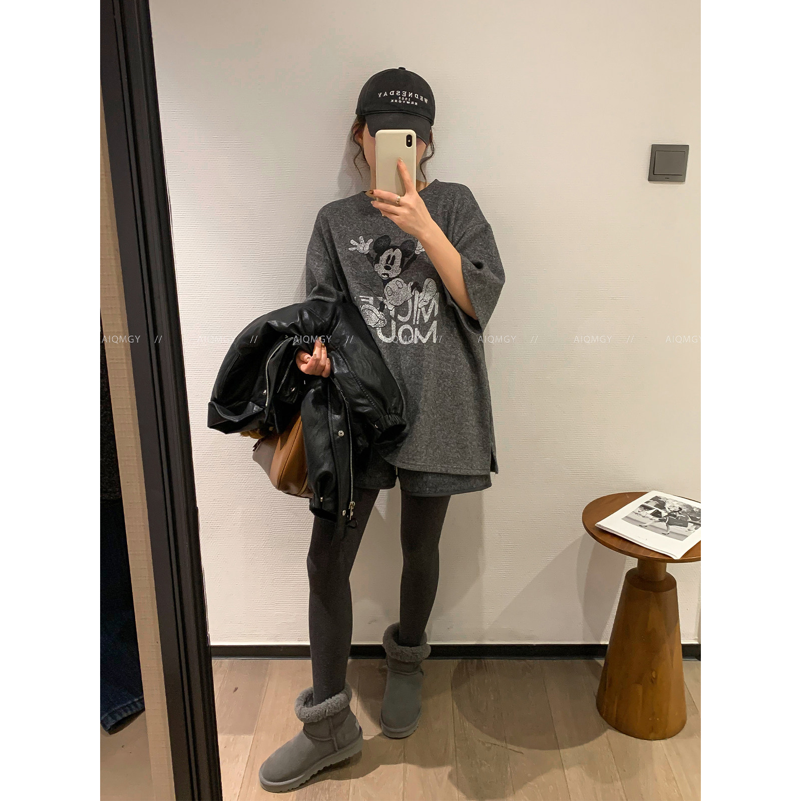 爱情魔鬼鱼 卡通印花圆领T恤女2025冬季新款宽松显瘦时尚百搭上衣