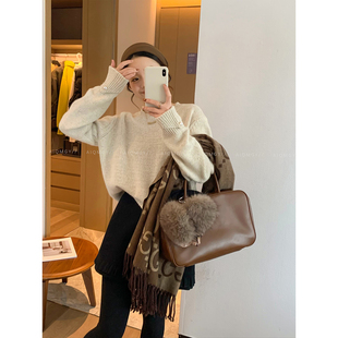 爱情魔鬼鱼 米色长袖珍珠装饰针织衫女2025冬季新款宽松套头上衣