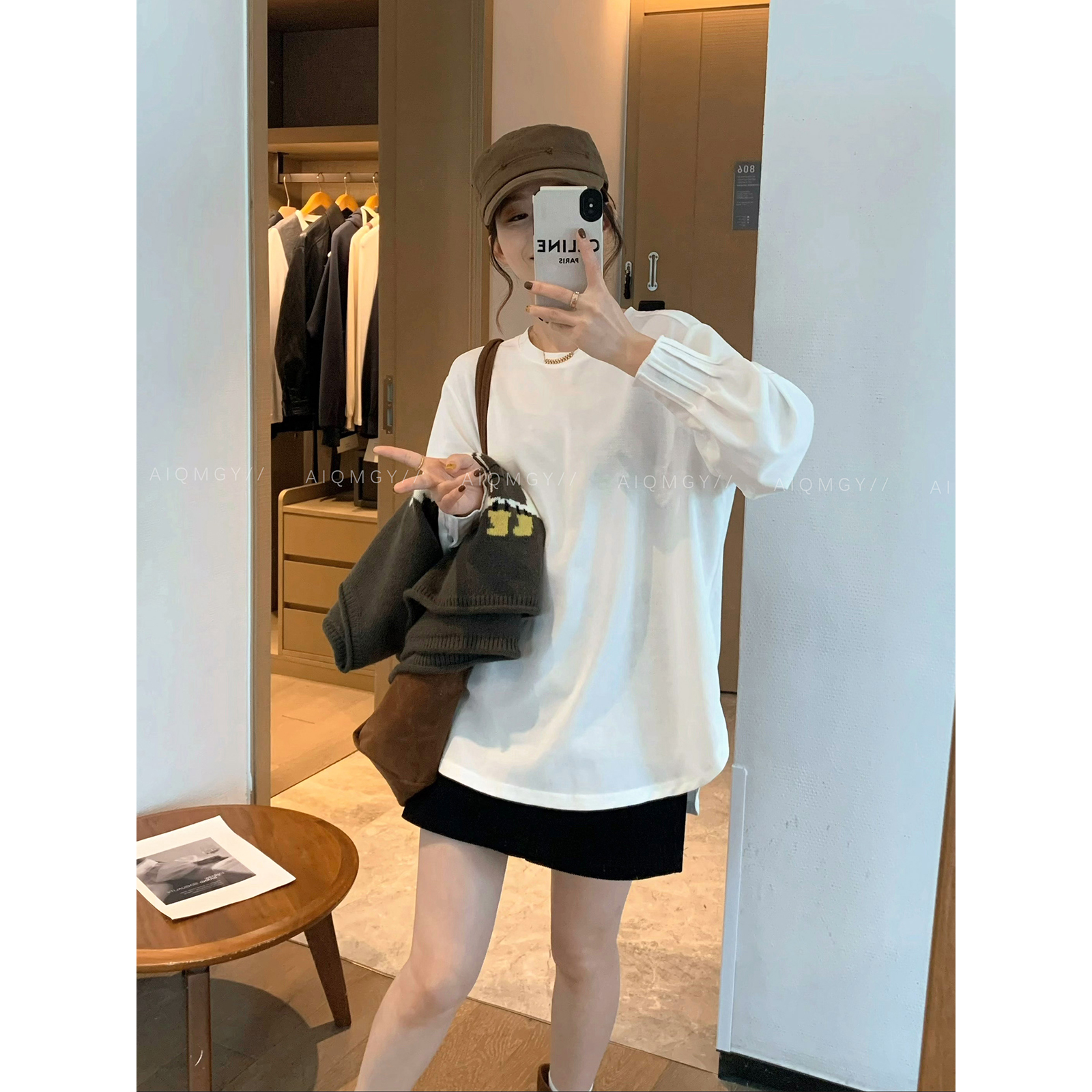 爱情魔鬼鱼 白色长袖纯色套头衬衫女2025年秋季新款宽松圆领上衣