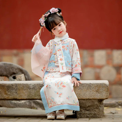 清朝宫廷中国风两件套格格服