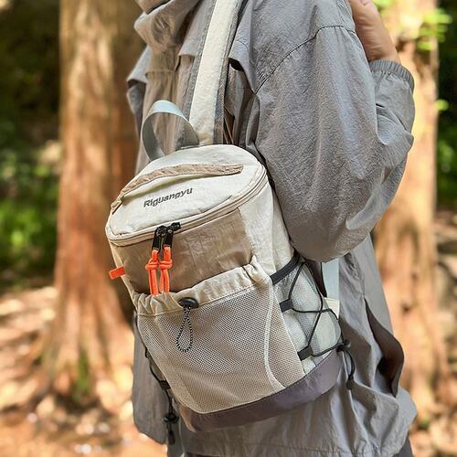户外登山包轻便运动双肩包爬山徒步旅行背包小众高级感旅游小书包