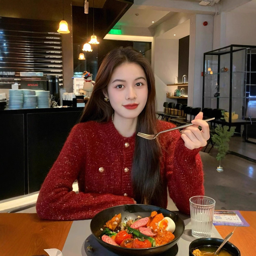 南油高端女装法式优雅感本命年过年红色毛衣打底针织开衫外套【