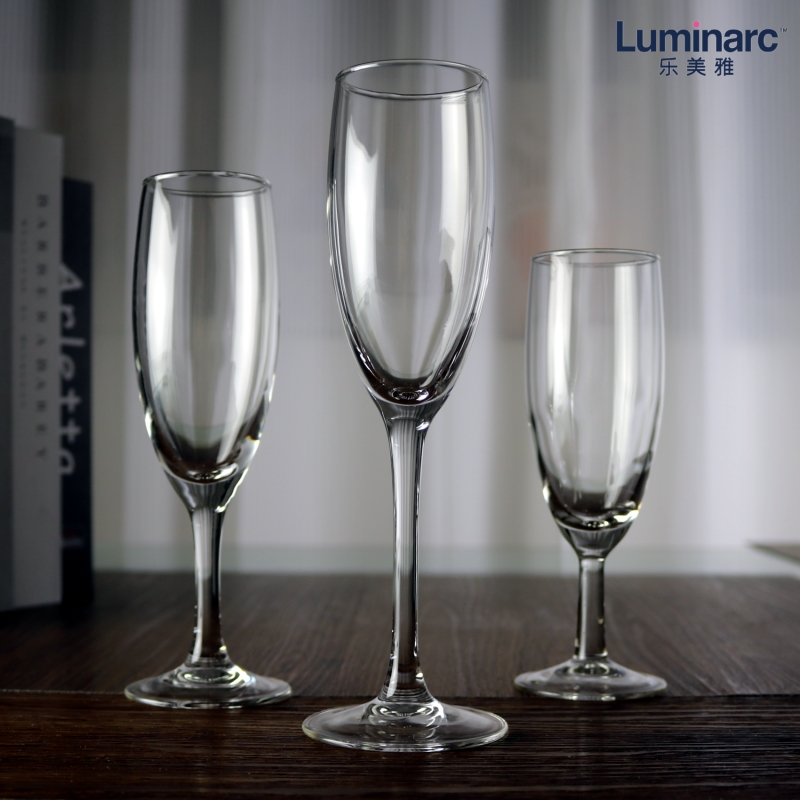 乐美雅加厚香槟高脚杯一体成型