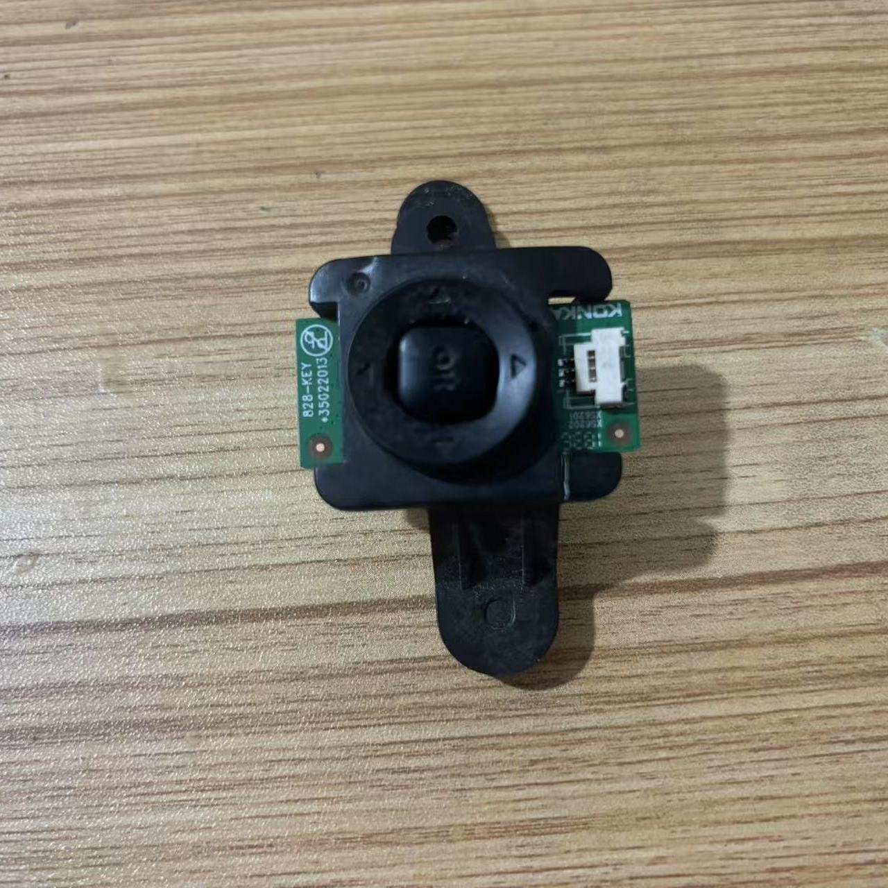 康佳A55U LED55K6100 49M1按键板 35022013 现货实图