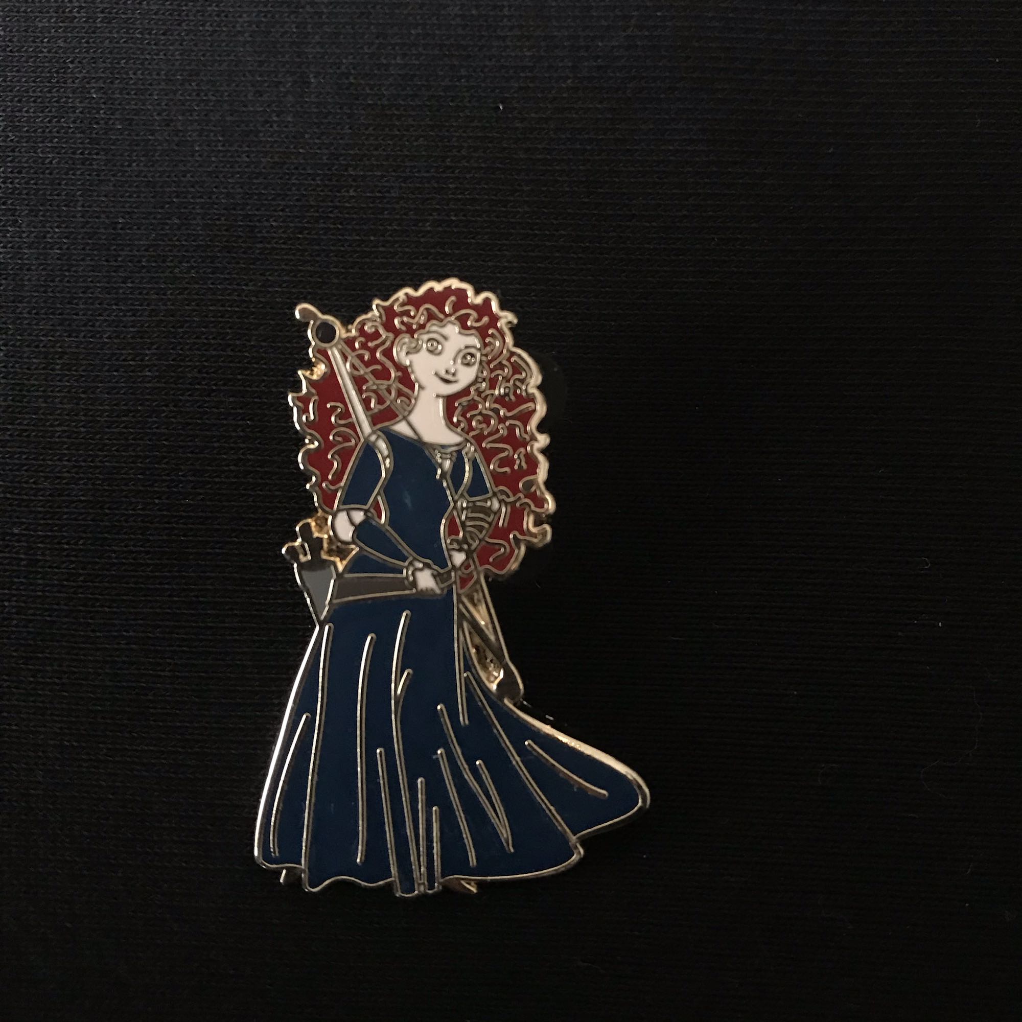迪士尼乐园徽章 disney pin公主系列 梅琳达公主在类目 节庆用品/礼品, 文化创意用品, 文化创意邮册/出版物/徽章中 - 来自Buy2taobao.com提供专业的淘宝代购服务