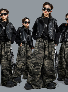 男童机车风皮马甲HIPHOP表演服