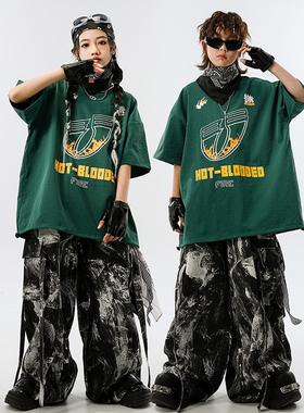 六一儿童复古绿色街舞演出服少儿嘻哈hiphop狂舞团体男女童表演服