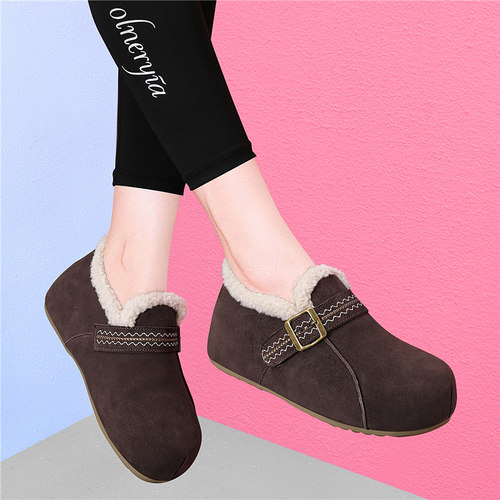 品牌真皮雪地靴女款2025