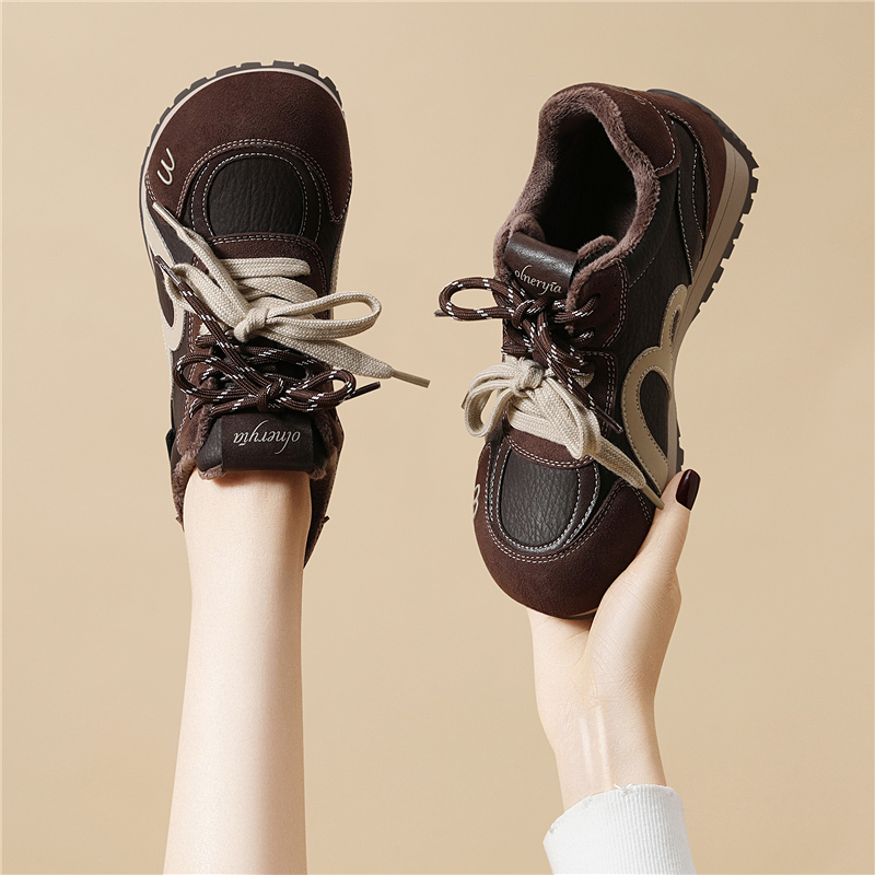 厚底内增高德训鞋女2025