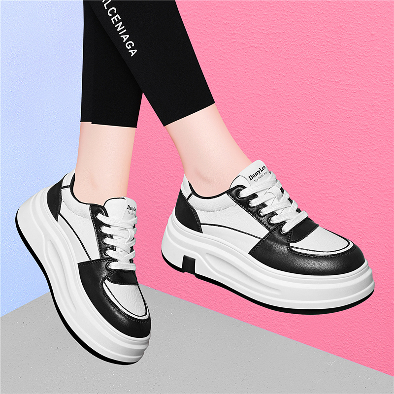 黑白板鞋厚底女款2025春