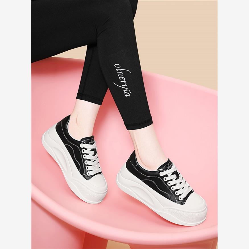 2025秋季新款时尚跑步鞋